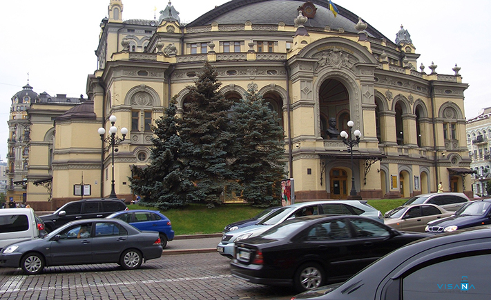 Di_chuyen_tai_Ukraina