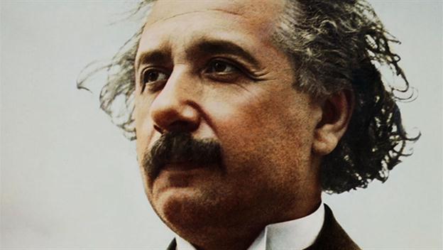 History_Einsteins_World_31815_revised2_SF_HD_still_624x352