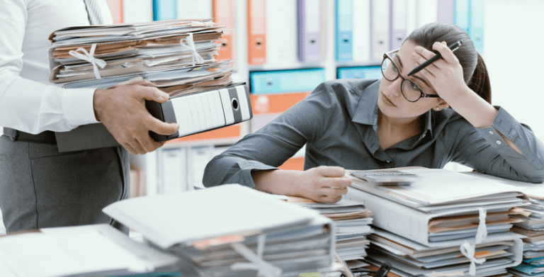 Không gian sống bừa bộn là nguyên nhân khiến bạn luôn cảm thấy căng thẳng