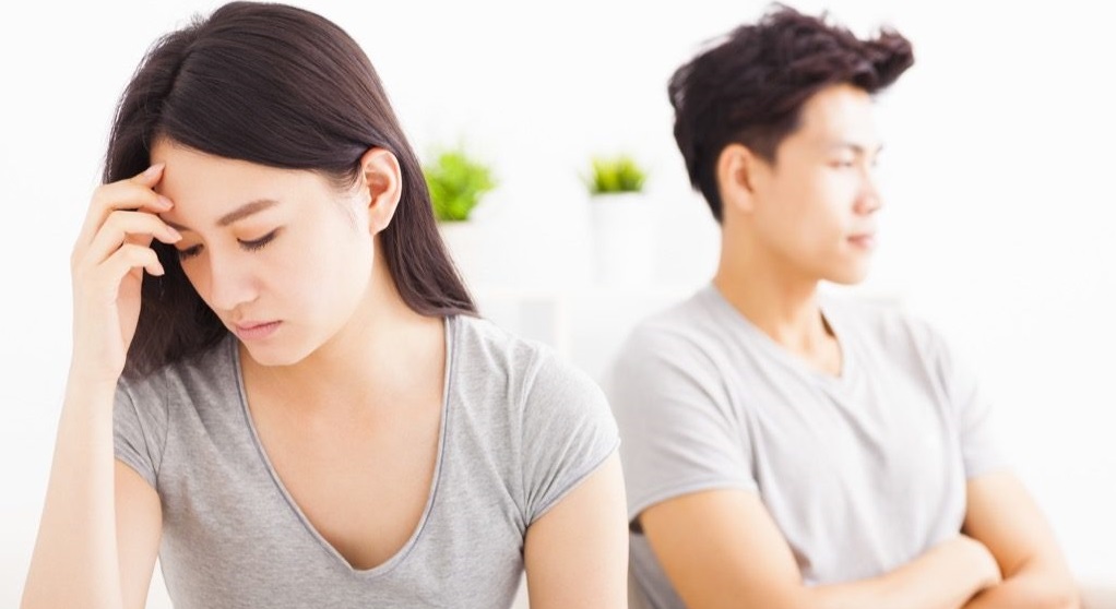 Vợ chồng vì sao càng ở cạnh nhau lâu thì càng lạnh nhạt?