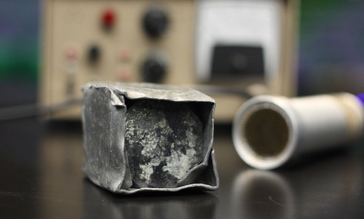 Khối urani của Đức Quốc xã được lưu giữ tại trường Đại học Harvard.