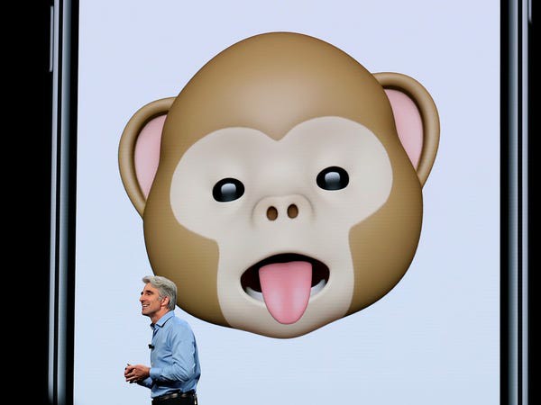 12 quả “bom xịt” để đời của Apple - animoji