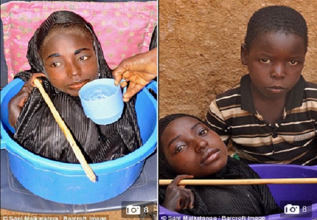 Cô gái sống trong chiếc chậu nhựa nổi tiếng khắp Nigeria.