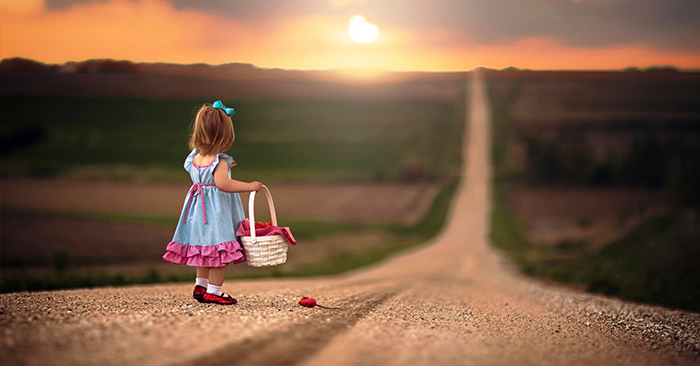 Làm người hãy cứ hồ đồ một chút, sẽ dễ đạt được hạnh phúc hơn; người sống quá lý trí, thường hay bị phiền não. 