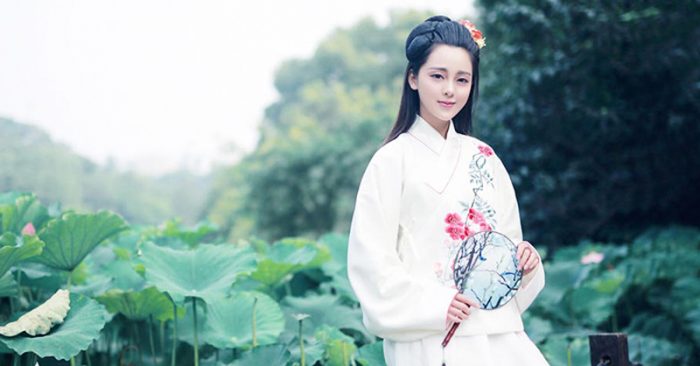 Tuổi trẻ xinh đẹp không phải là vốn liếng lớn nhất của người phụ nữ - H1