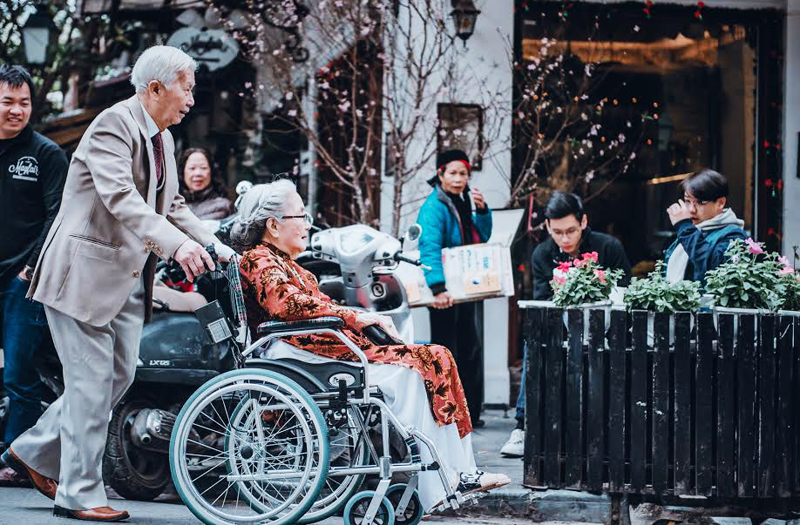 Giữa người với người quá thân thiết sẽ nảy sinh ân oán - ảnh 2