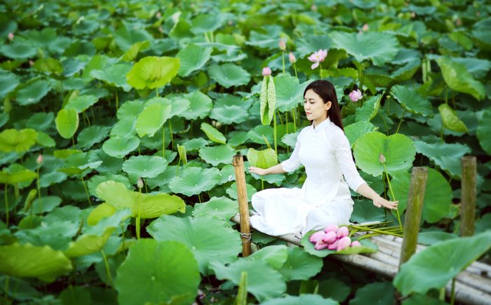 Vì sao nói "chính niệm" có thể giúp ta thoát khỏi khốn cảnh? H2