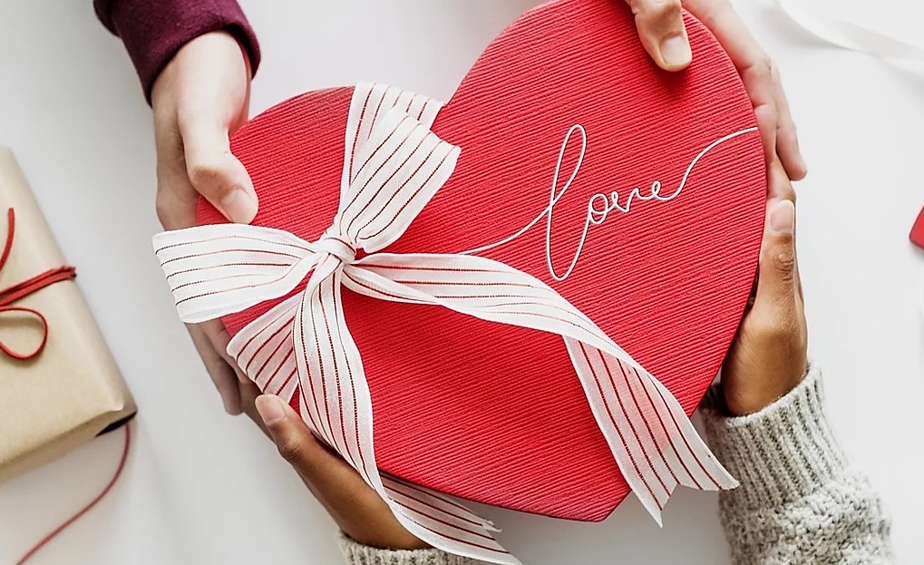Truyền thuyết ra đời ngày Valentine 14/2 và các ngày lễ tình yêu khác