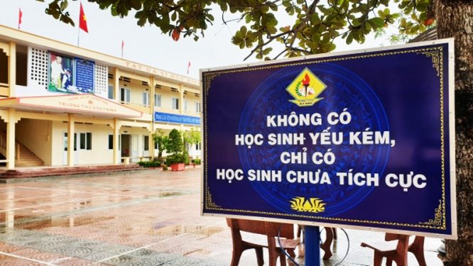 23 học sinh tát bạn là 'sự thất bại trong giáo dục kỹ năng phản biện - h2