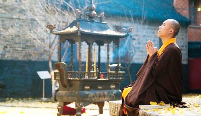 Bạn có phúc báo thì phú quý tự tìm đến, làm gì cũng kiếm được tiền. 1