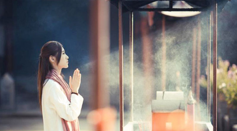 Pháp tu lạy Phật không chỉ là mấy cái lễ bình thường vô thưởng vô phạt!