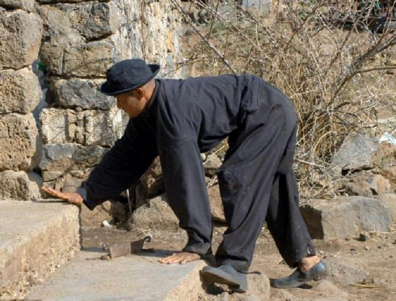 Thổ Nhĩ Kỳ: 5 anh em trong gia đình đi lại bằng 4 chi giống như gấu