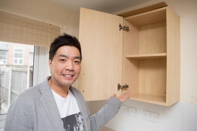 Chàng trai người Anh 'hấp thụ không khí và ánh sáng Mặt Trời’ để sống - H3