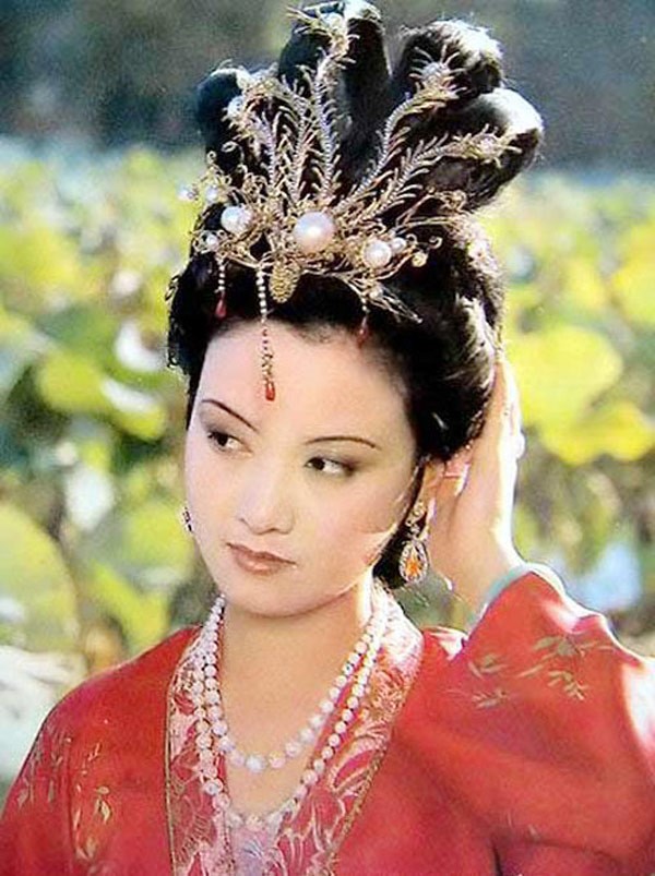 Kim Lăng thập nhị thoa: Người ôm hận, kẻ tha hương, vậy nên đời là ... mộng - Vương Hy Phượng