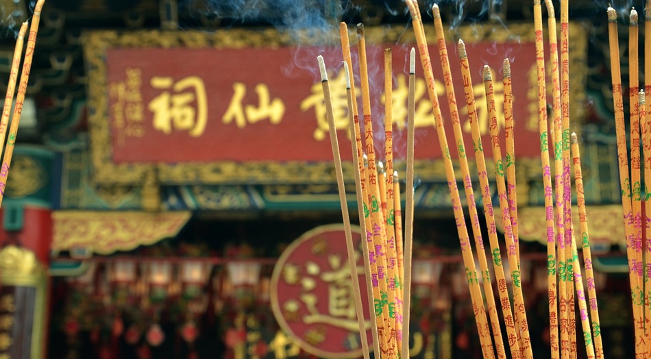 Nguồn gốc của nén nhang trong tín ngưỡng của người phương Đông