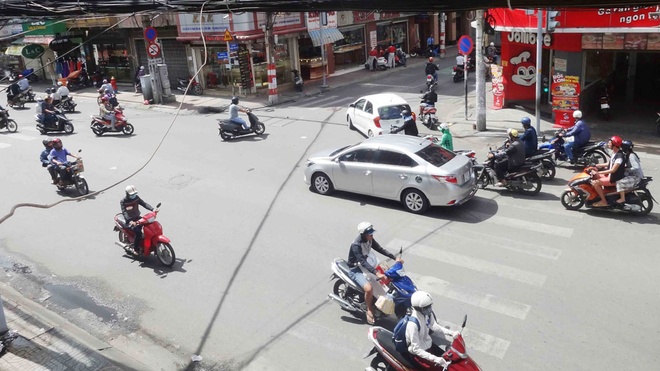 Địa danh ngã ba Ông Tạ luôn được người Sài Gòn nhắc mỗi khi đi qua giao lộ  Cách Mạng Tháng Tám – Phạm Văn Hai (Q.Tân Bình).