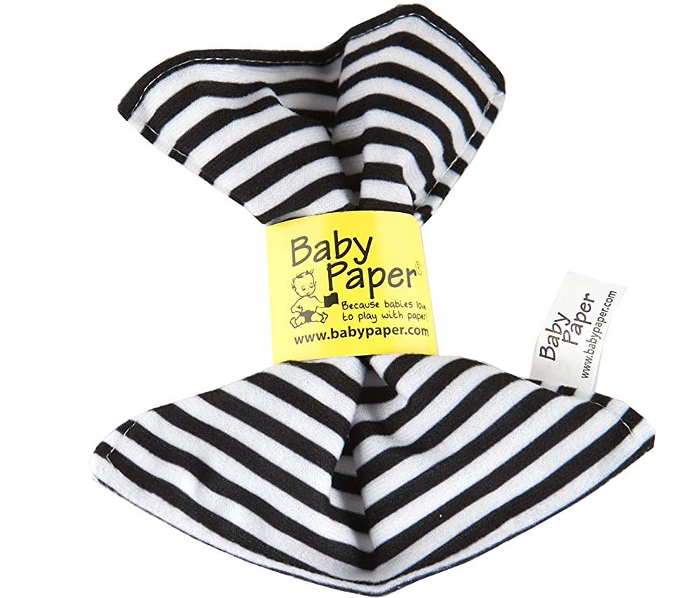 Giấy nhăn sọc đen trắng